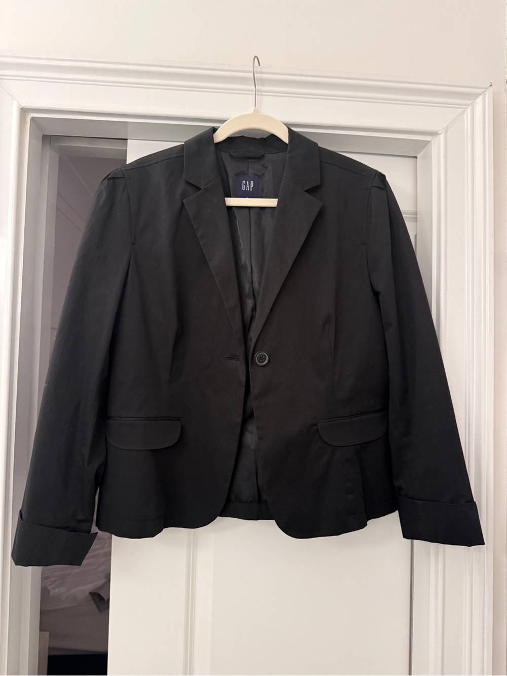 GAP Black Satin-Lined Button Blazer 16